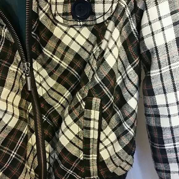 Guess Plaid Jacket - Picture 4 of 4